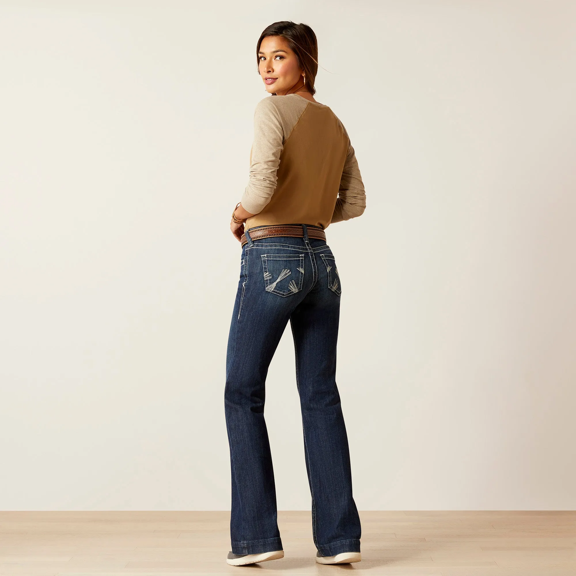 Ariat Ladies 10045403 Mid Rise Camila Jeans in Midnight Blue