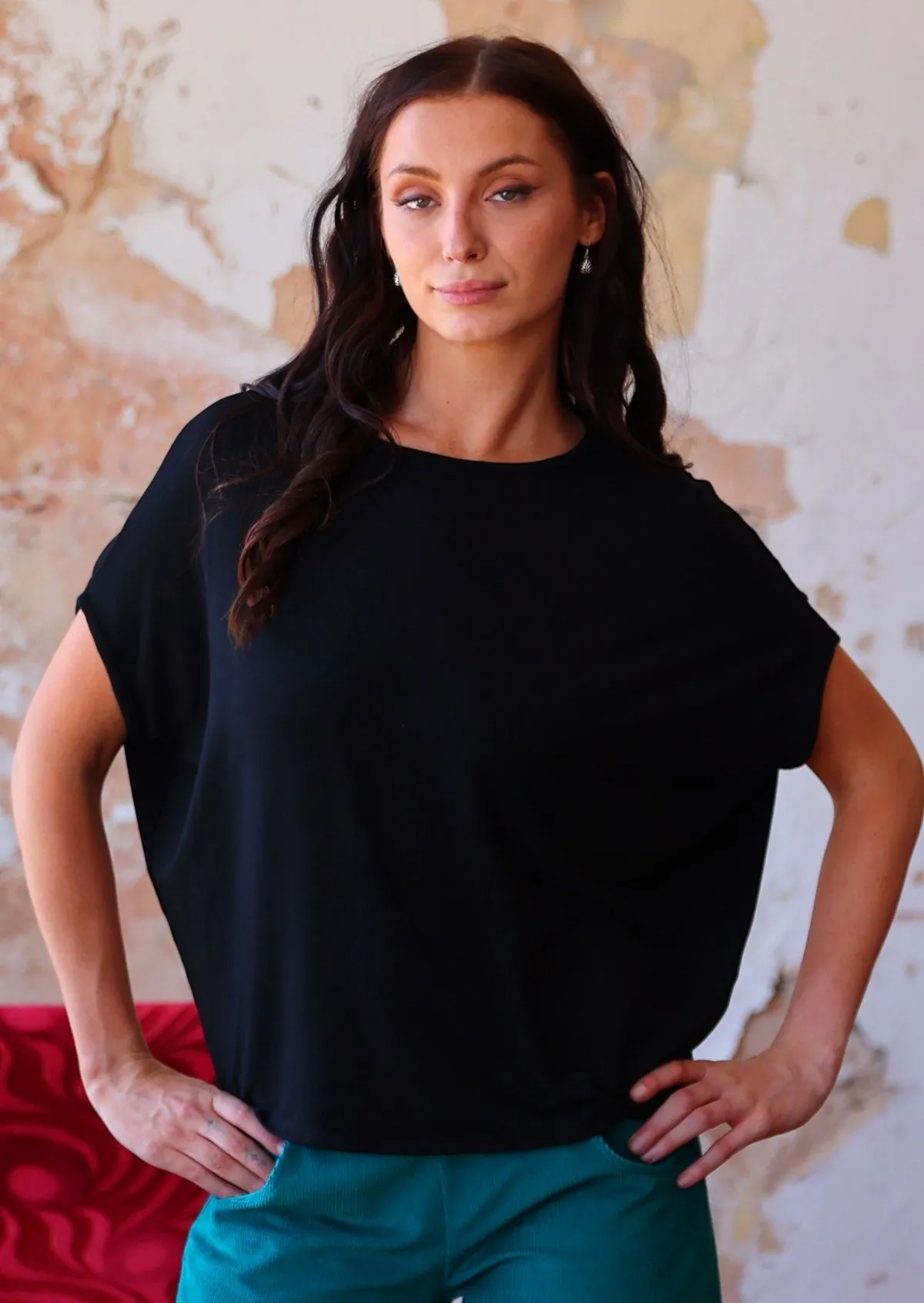 Batwing T-shirt Black