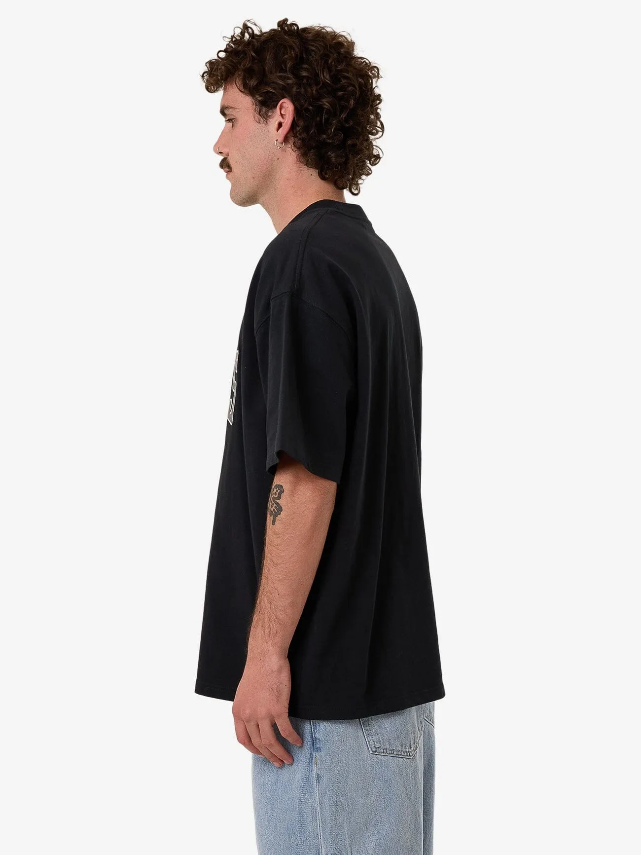 Born To Fly Box Fit Oversize Tee - Washed Black
