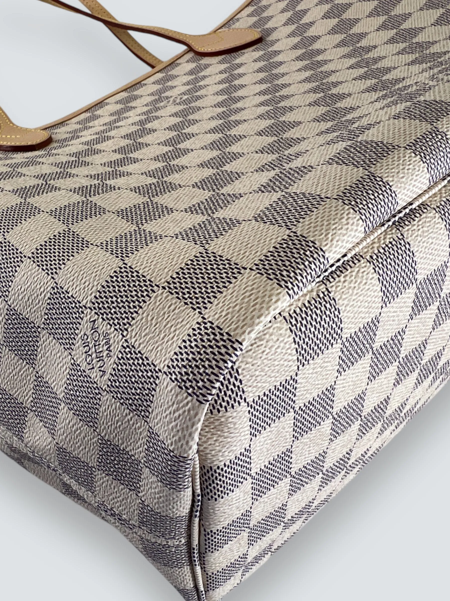 Louis Vuitton Damier Azur Canvas & Leather Neverfull MM