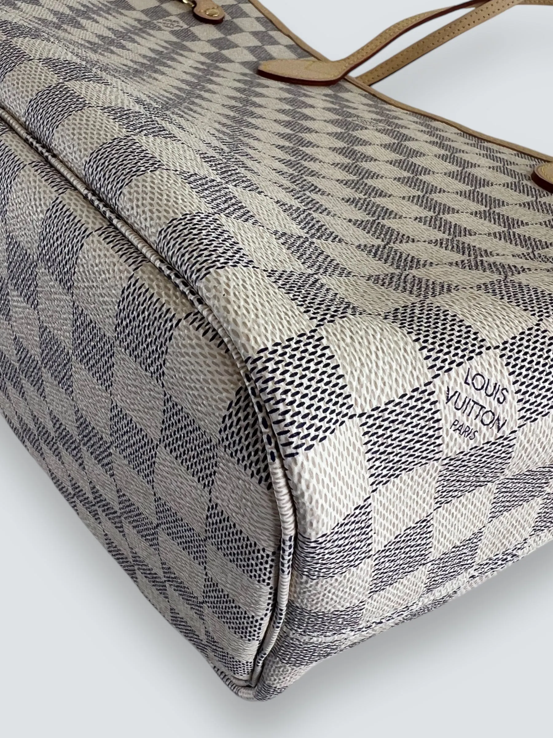 Louis Vuitton Damier Azur Canvas & Leather Neverfull MM