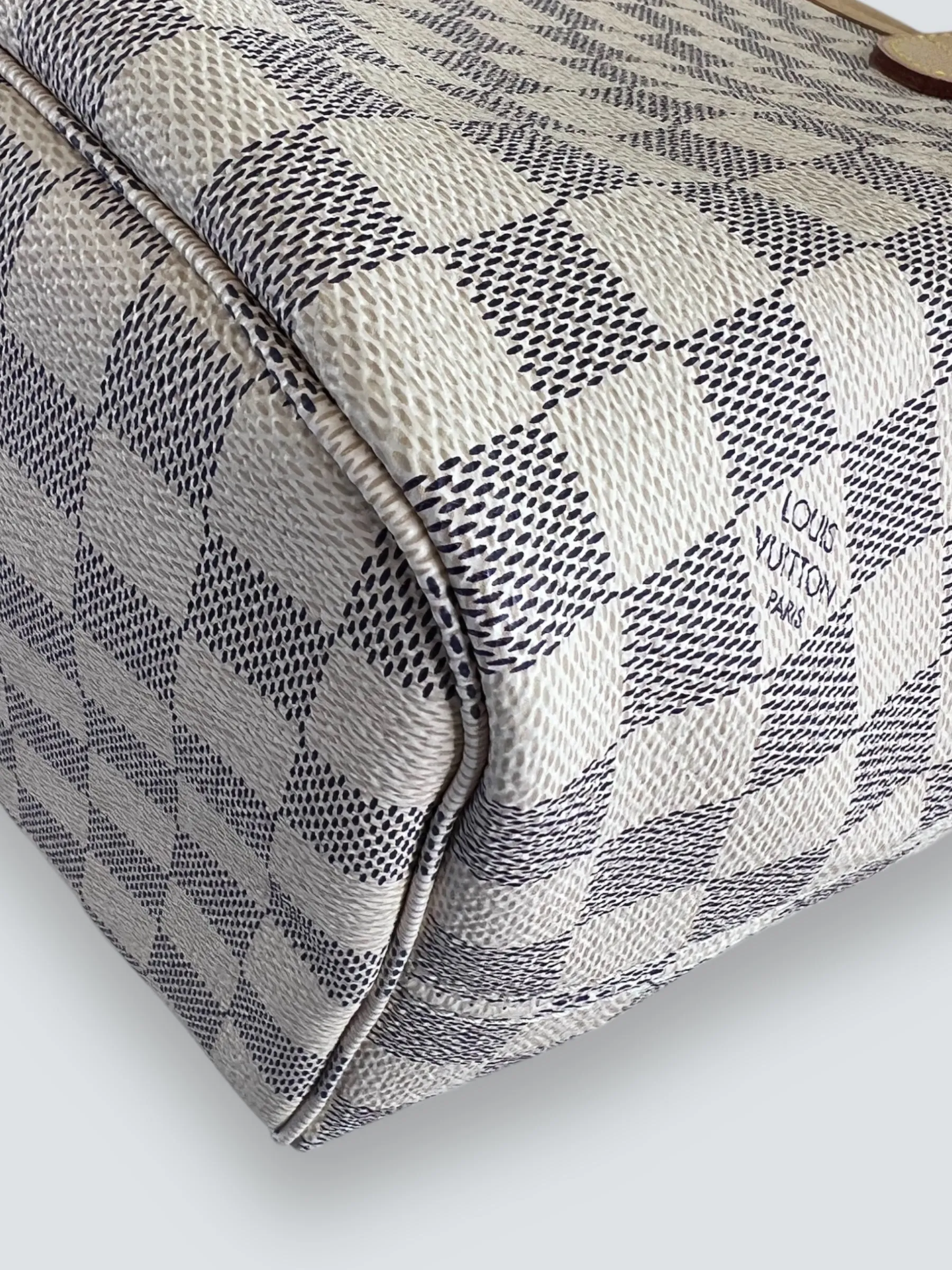 Louis Vuitton Damier Azur Canvas & Leather Neverfull MM