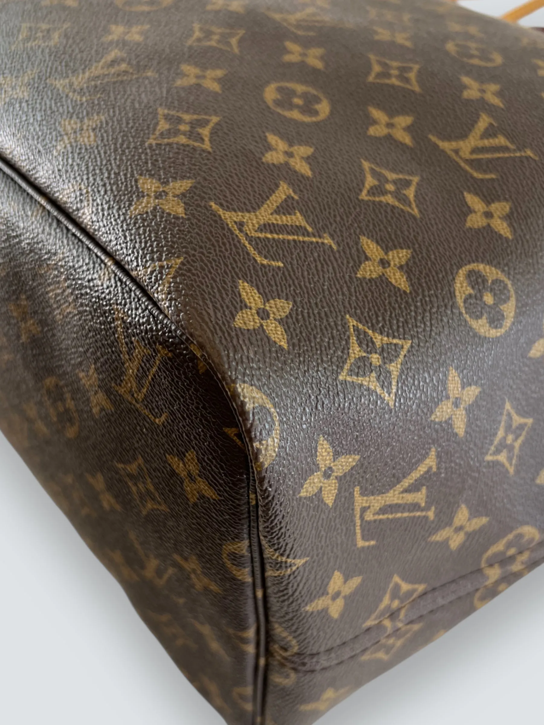 Louis Vuitton Monogram Canvas Neverfull GM