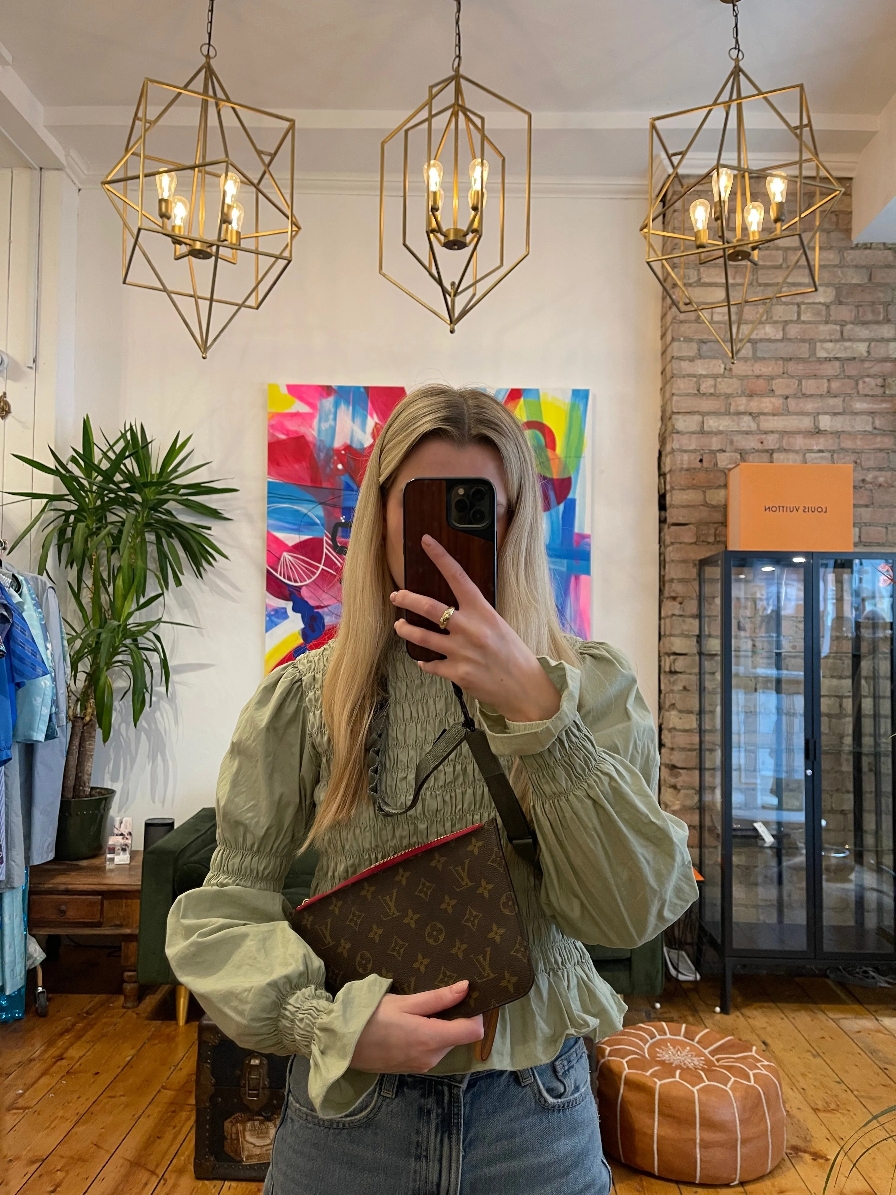 Louis Vuitton Monogram Canvas Pochette