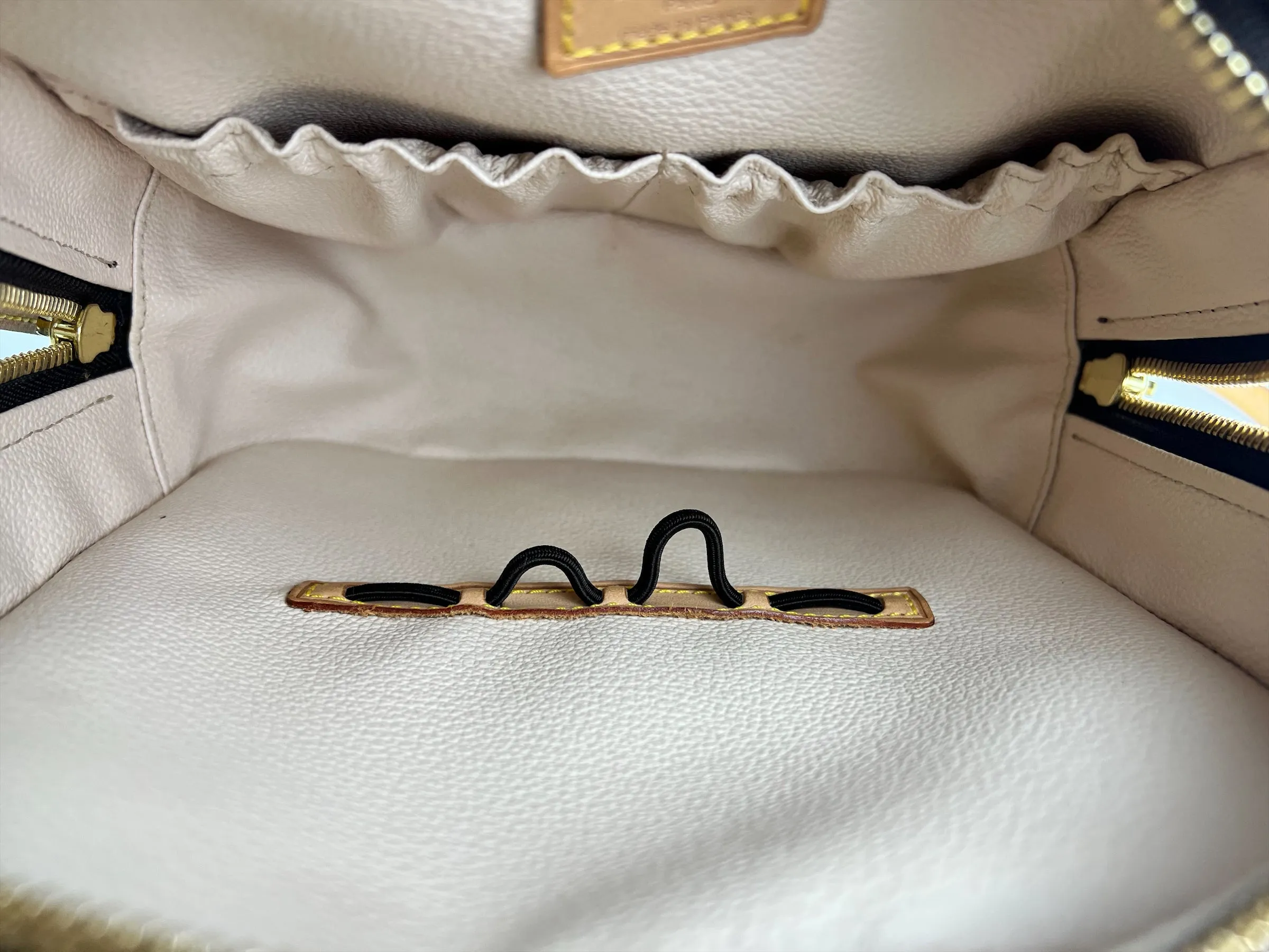 Louis Vuitton Monogram Canvas Spontini Crossbody