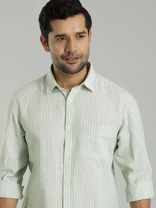 Men Striped Full Sleeve Cotton Blend Shirt