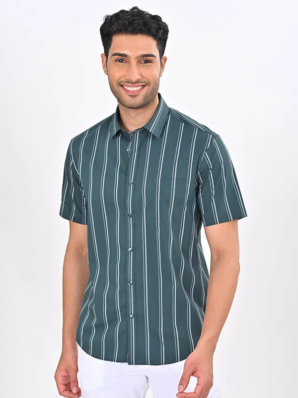 Men Striped Half Sleeve Cotton Blend Shirt