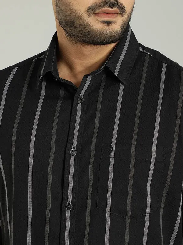 Men Striped Half Sleeve Cotton Shirt