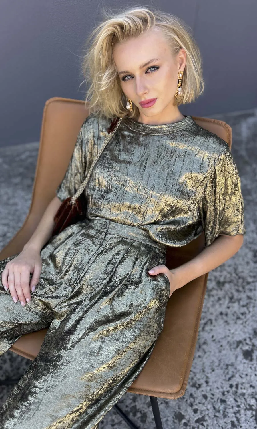 Momoni Shoga Plisse Blouse - Dark Gold