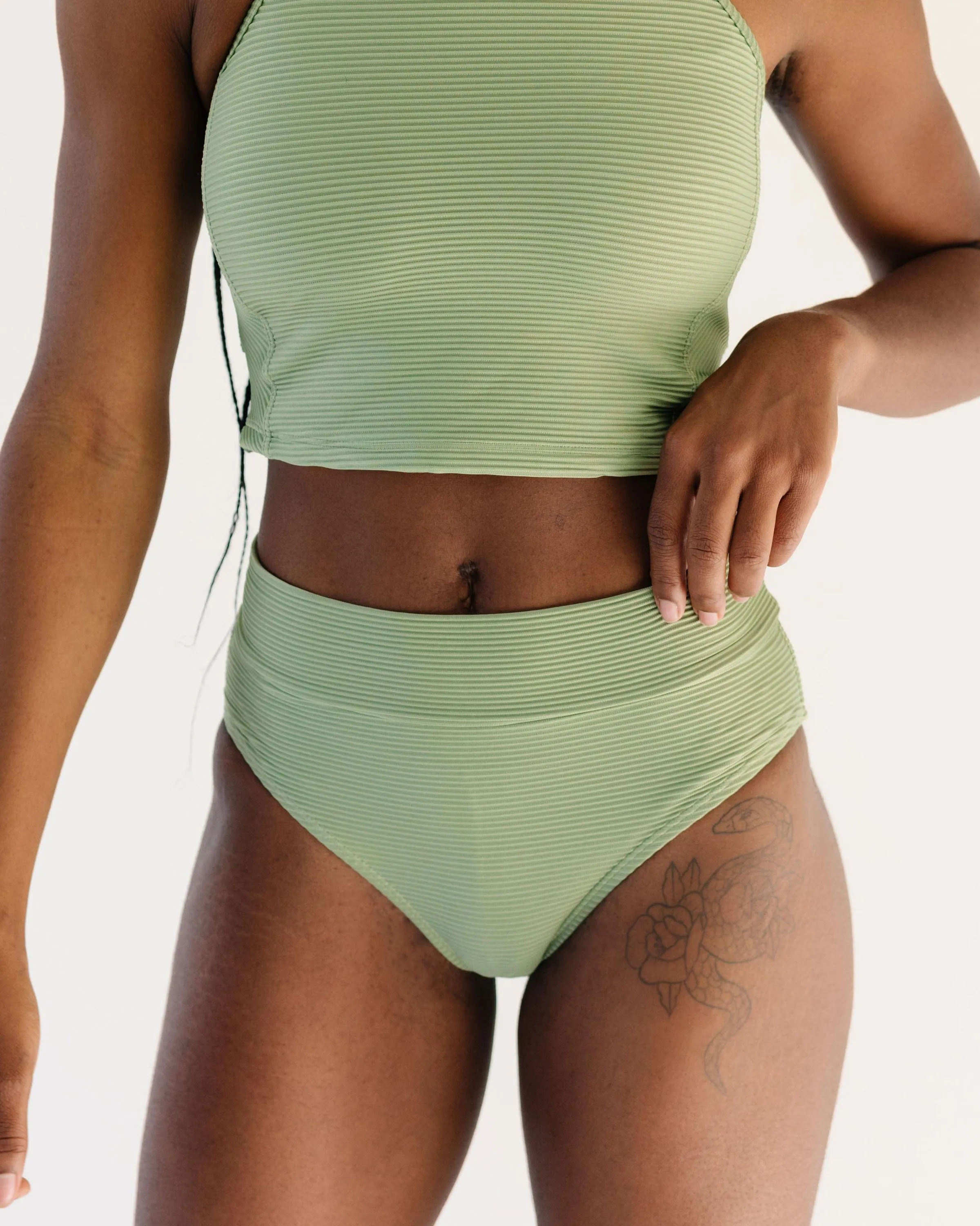 Textured Olympia Mid Rise Bottom