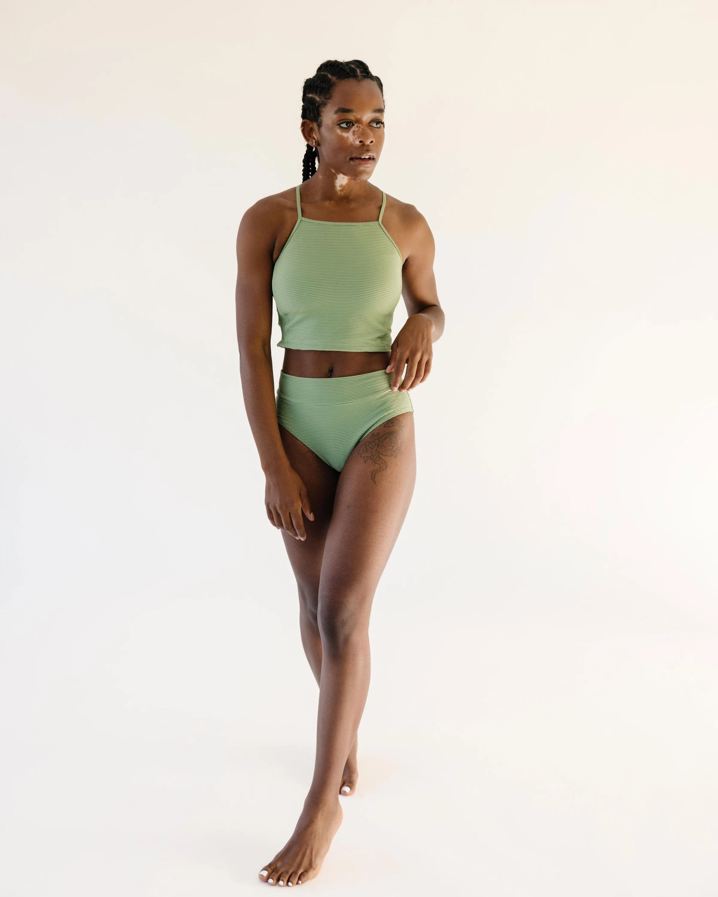 Textured Olympia Mid Rise Bottom