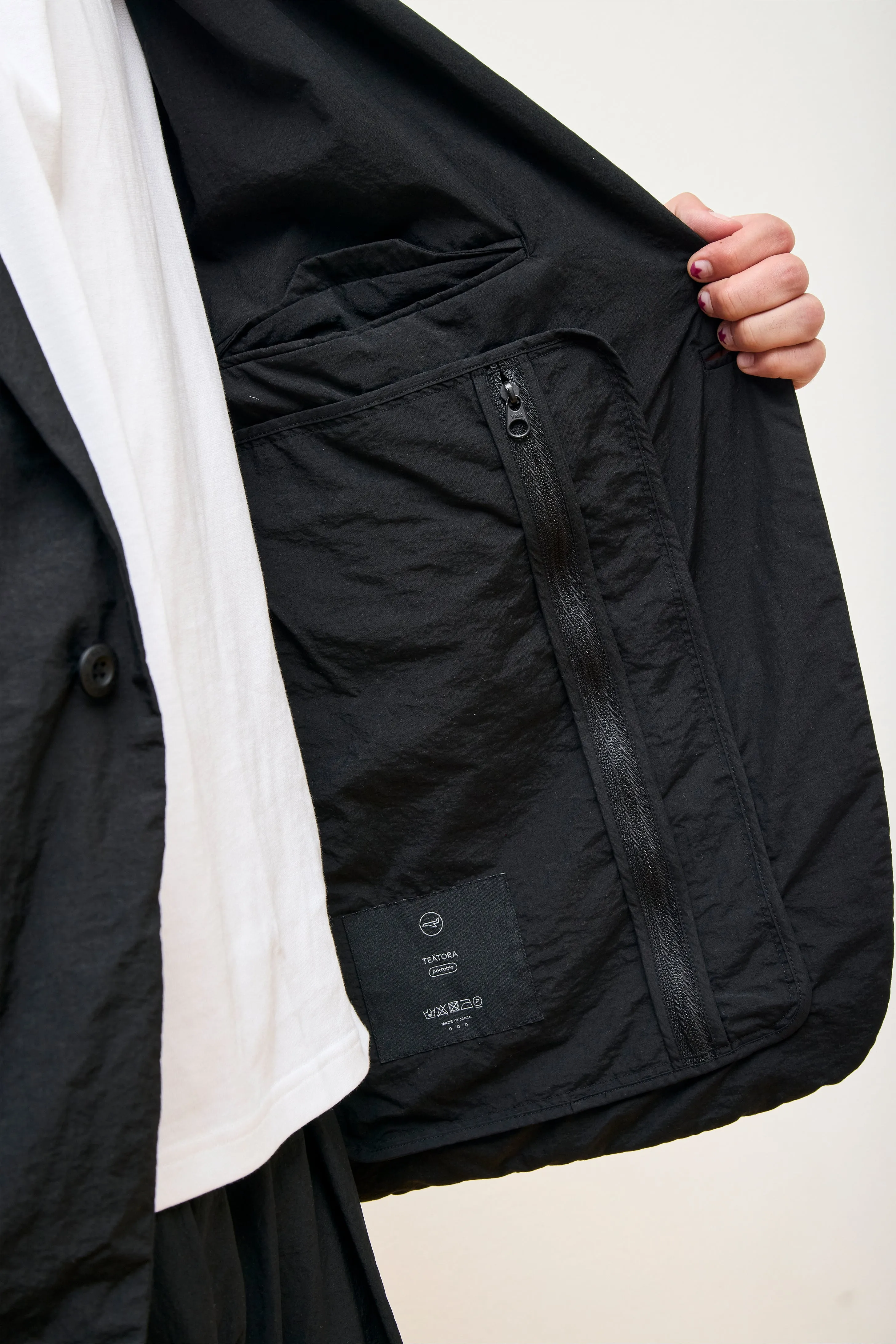 Wallet Jacket Plus Packable Black